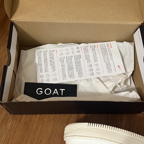 Air Force 1 'Shadow Beige' Size 6.5 Womens - Picture 9 of 9